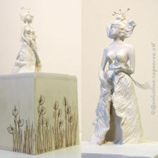 "SINNLICHER GARTEN" | Skulpturen, F02 | Modelliermasse, silberner Draht und Netz, Perlen | ca. 25 cm | auf Holzsockel mit Brandmalerei [in Arbeit] 25x20x20 cm | 2008-2011